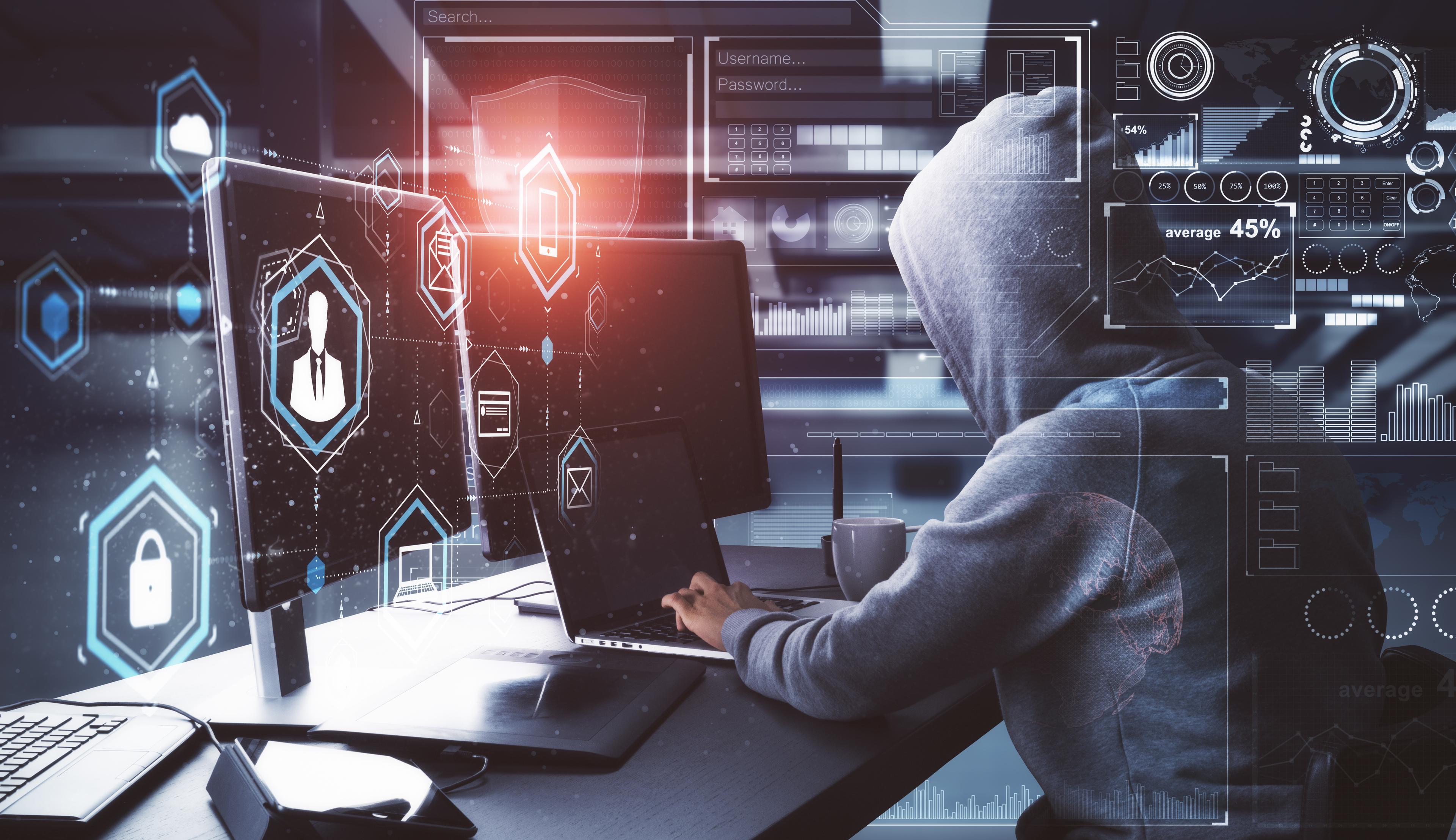 pessoa realizando hacking ético